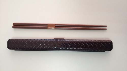 Baguettes Japonaises avec étui Baguettes Japonaises avec étui